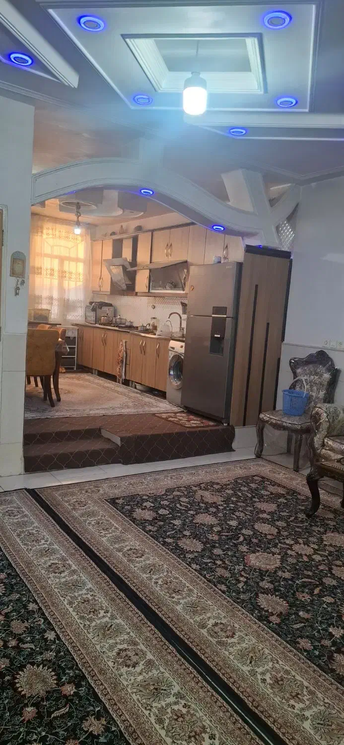 ملک ویلایی 3 طبقه شمالی معاوضه دارم.|فروش خانه و ویلا|قم, علی آباد سعدگان|دیوار