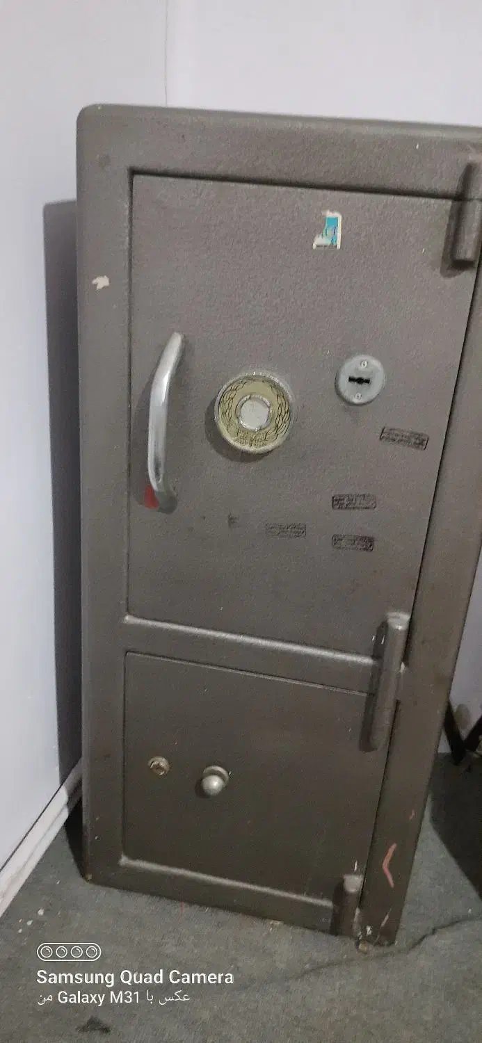 گاوصندوق|فروشگاه و مغازه|کرمانشاه, |دیوار