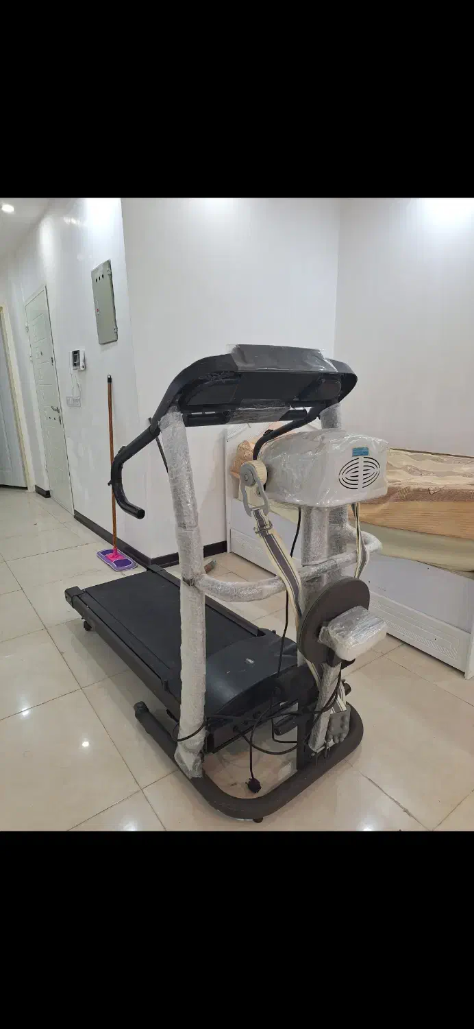 تردمیل چهارکاره تاپ فرم|تجهیزات ورزشی|اهواز, کوی باهنر|دیوار
