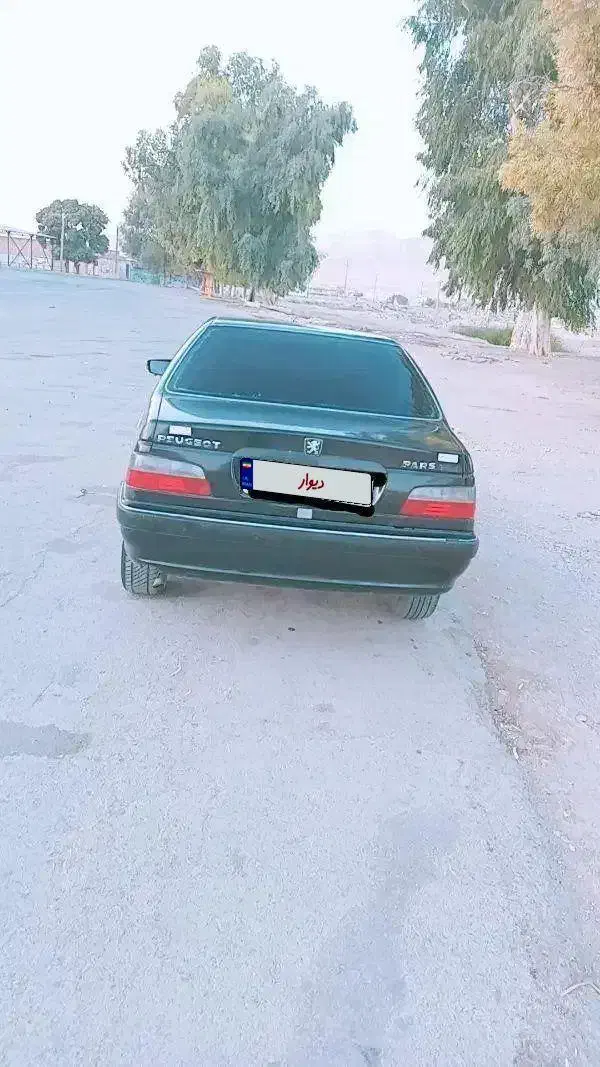پژو پارس مشکی مدل 88.بخاطر زیبایی تمام رنگش کردم .|خودرو سواری و وانت|گیلان غرب, |دیوار