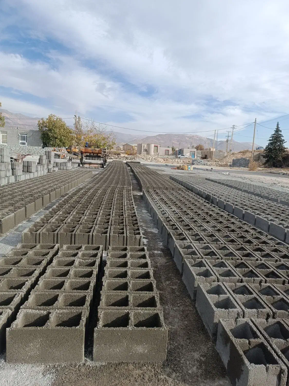 بلوک با کیفیت تضمینی + پیش‌فروش با فاکتور رسمی|مصالح و تجهیزات ساختمان|یاسوج, |دیوار