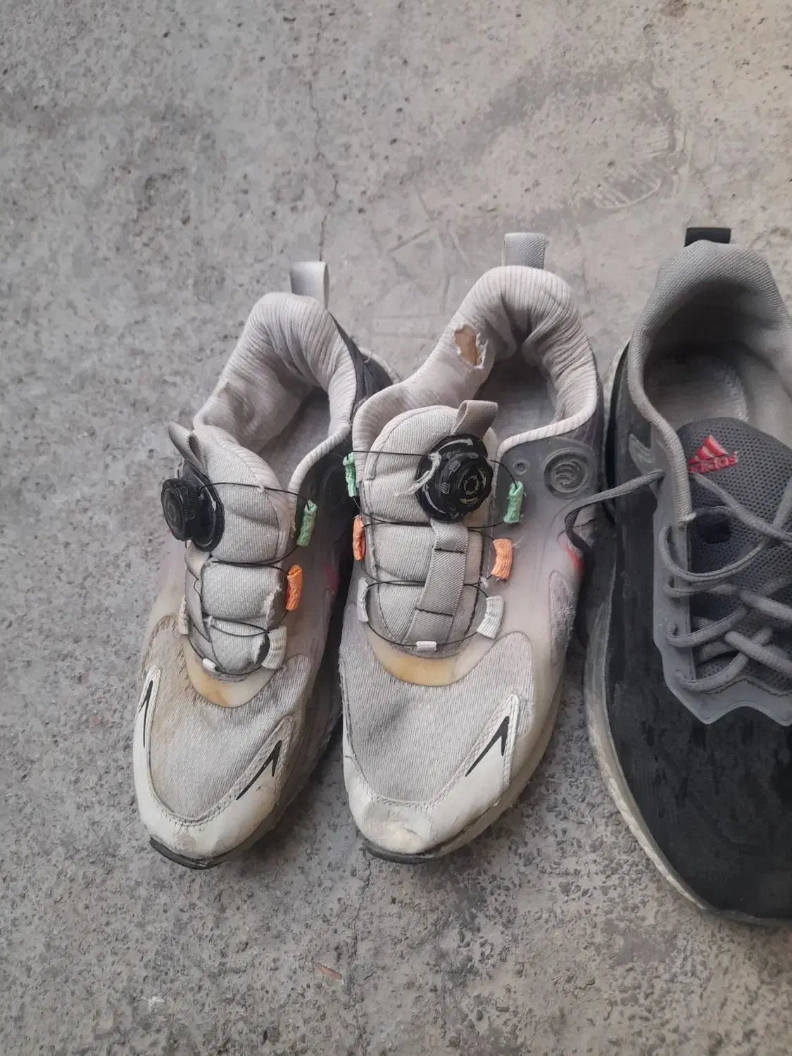 ۲ جفت کتونی در حد نو سایز ۴۴|کیف، کفش، کمربند|خرم‌آباد, |دیوار