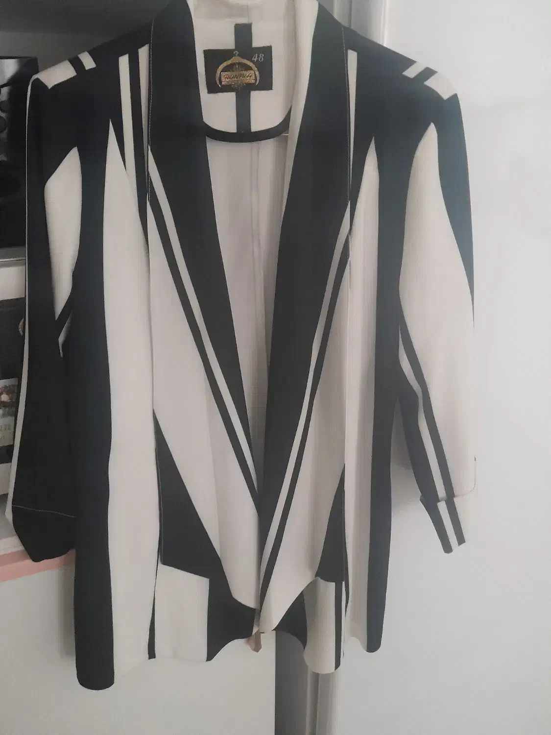 کت شیک|لباس|قم, زینبیه|دیوار