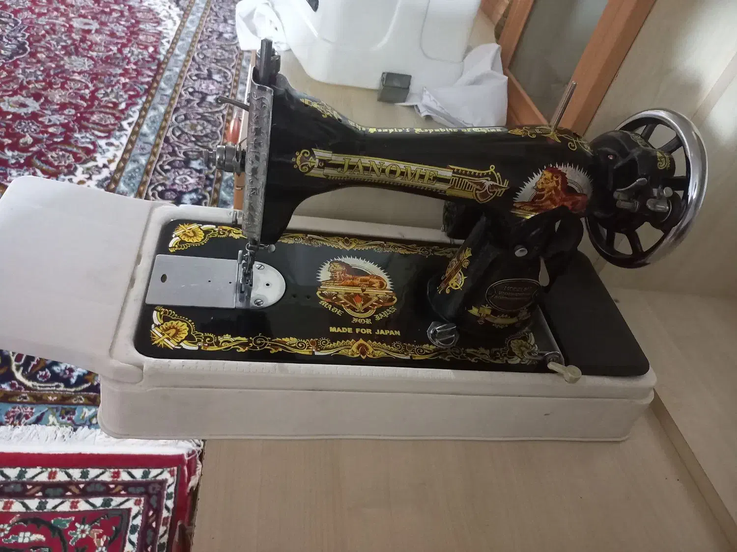 چرخ خیاطی برقی(دینام دار)سالم درحدنو|چرخ خیاطی و ریسندگی|میاندوآب, |دیوار