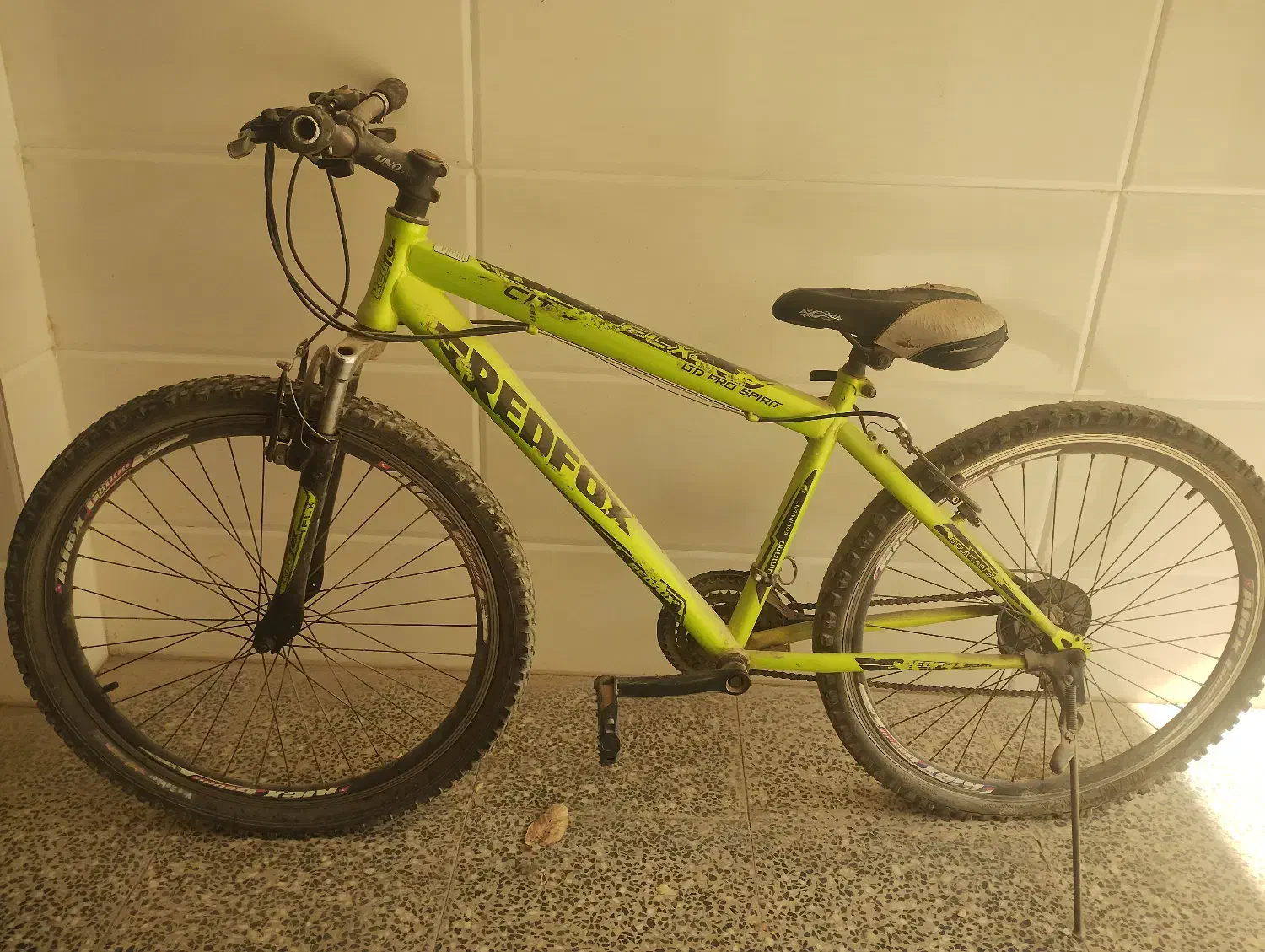 دوچرخه قدیمی|دوچرخه، اسکیت، اسکوتر|صدرا-فارس, فاز ۲|دیوار