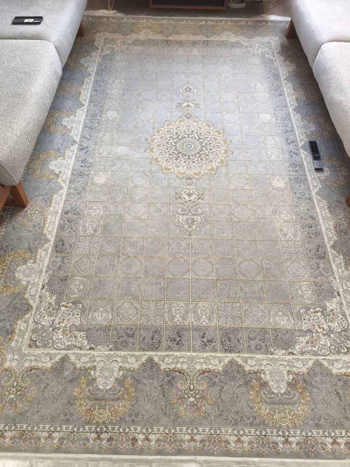 دو عدد فرش ۹متری عظیم زاده|فرش|تبریز, |دیوار