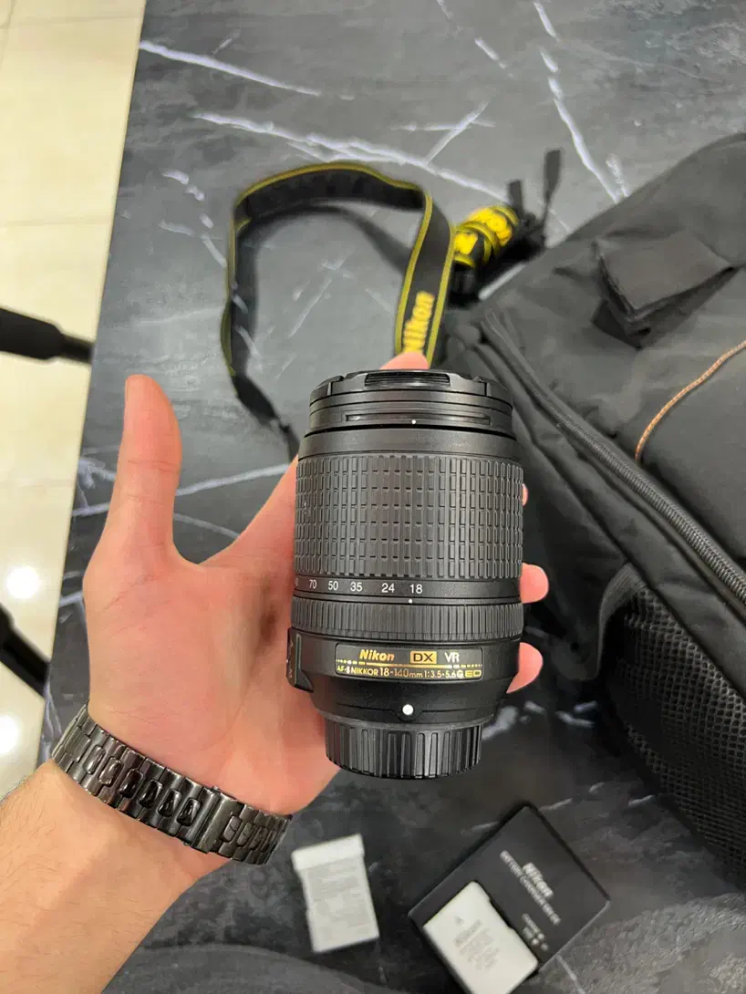 فروش دوربین نیکون d5300 با لنز ۱۸-۱۴۰ به همراه کیف|دوربین عکاسی و فیلم‌برداری|تهران, وردآورد|دیوار