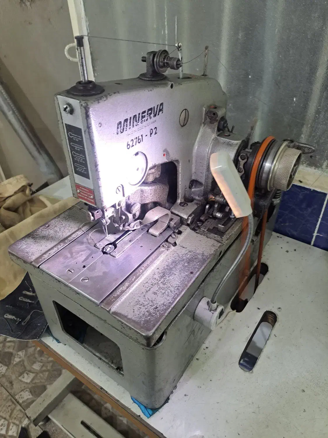 چرخ خیاطی صنعتی مادگی چشمی مینروا پ ۲|چرخ خیاطی و ریسندگی|تهران, سجاد|دیوار
