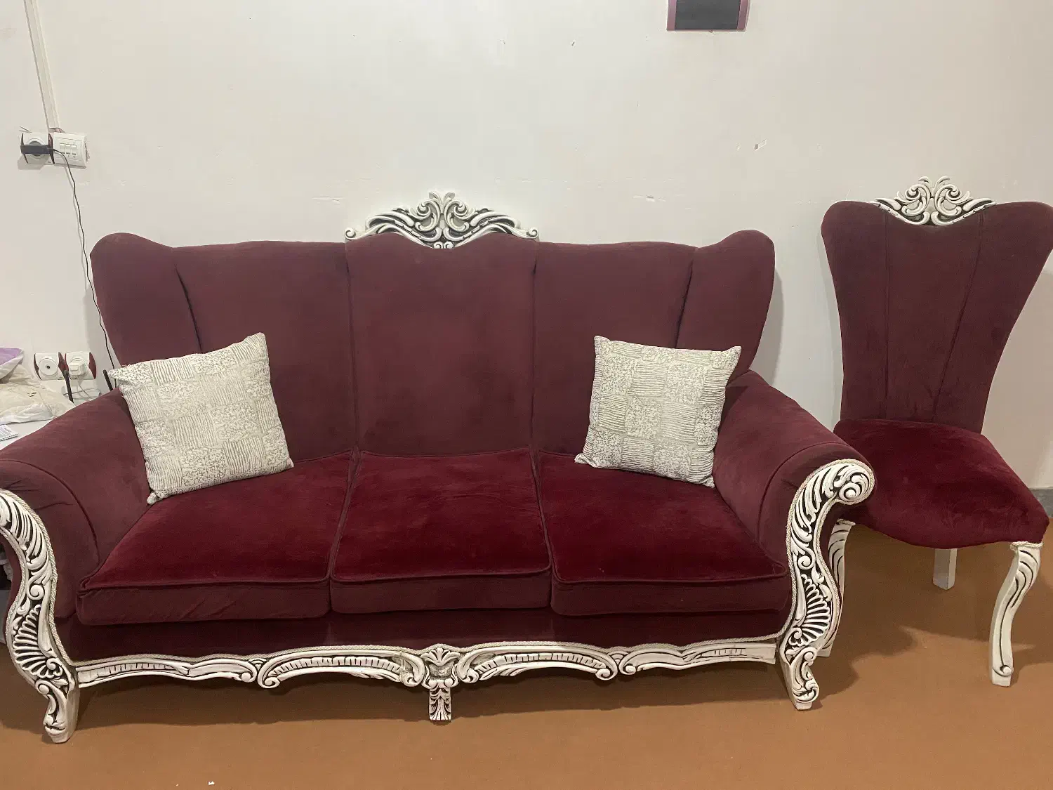 مبل ۹نفره|مبلمان خانگی و میز عسلی|اسفراین, |دیوار