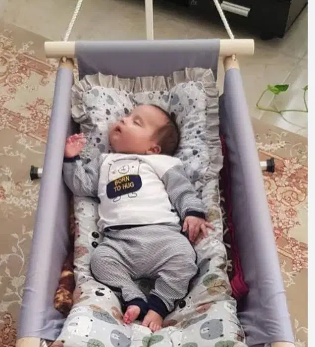 گهواره نوزاد بهمراه ساک حمل پایه آلومینیومی|کالسکه و لوازم جانبی|تهران, امام زاده عبدالله|دیوار