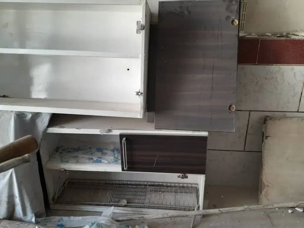 ۴مترکابینت درب حیاط سینک ضرف شویی|مصالح و تجهیزات ساختمان|شیراز, شهرک مهدی‌آباد|دیوار