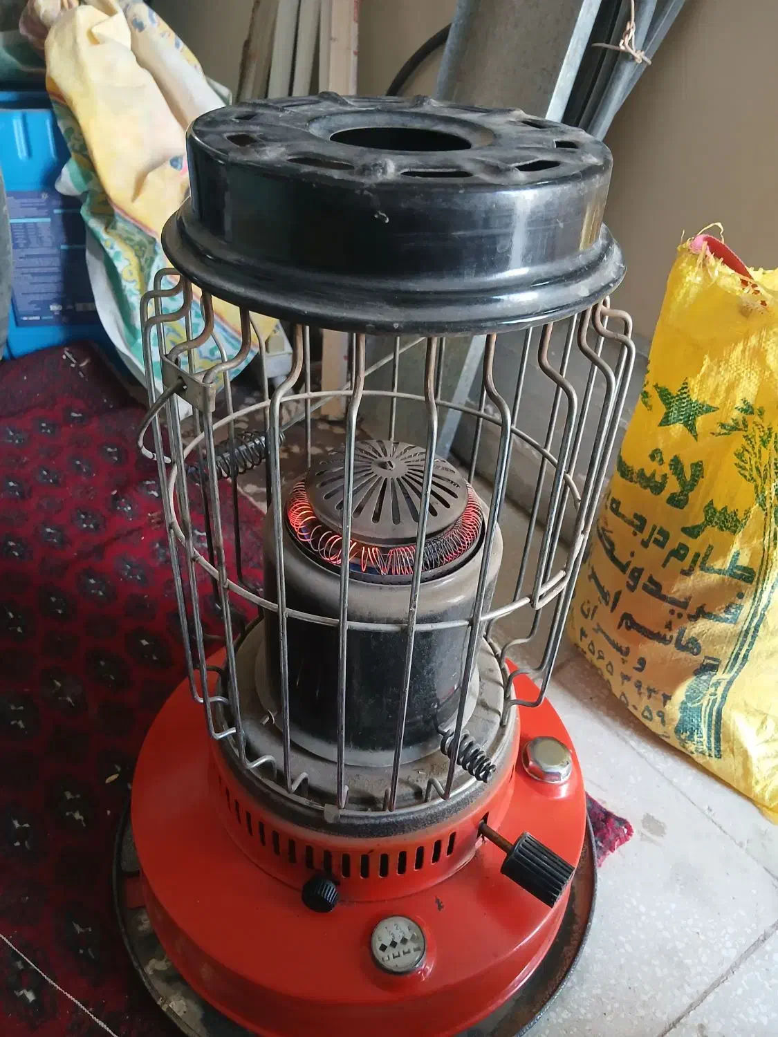 چراغ اترا. تمیز و کم کار|بخاری، هیتر، شومینه|سبزوار, قصبه شرقی|دیوار