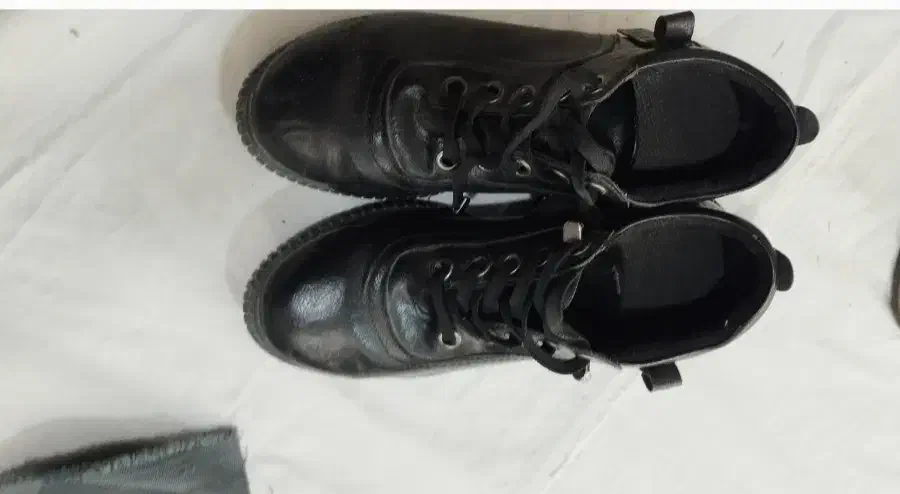 انواع کیفهای مارک وکفش خارجی|کیف، کفش، کمربند|سنندج, |دیوار