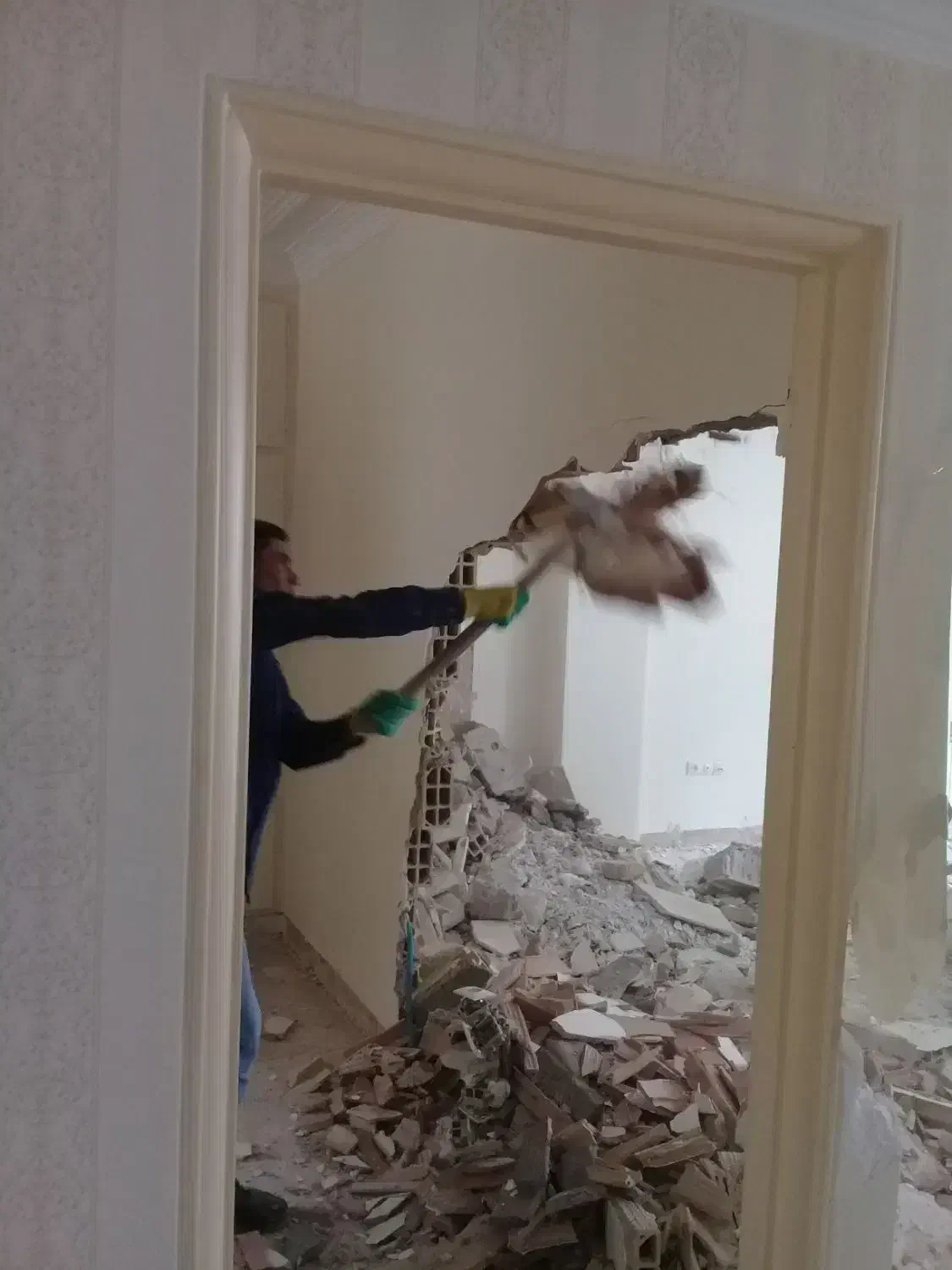 کنده کاری و ایزوگام|خدمات پیشه و مهارت|بوکان, |دیوار