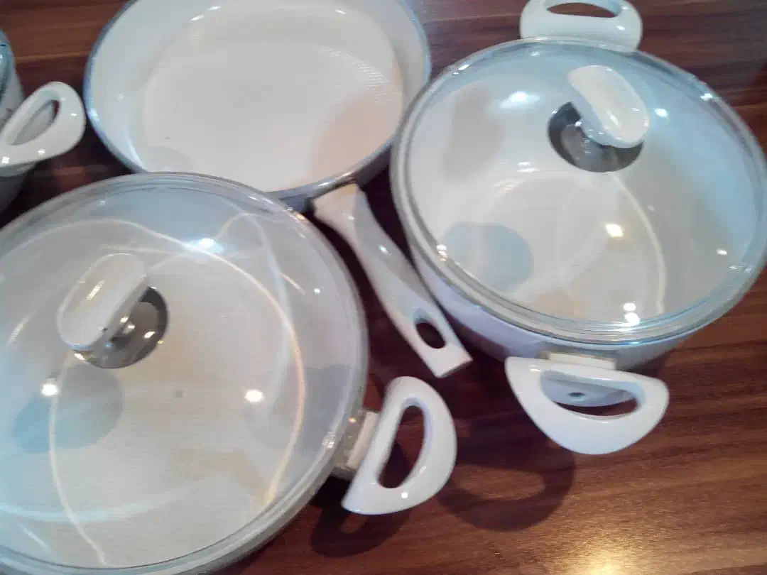 سرویس قابلمه چدن گرانیت|ظروف پخت‌وپز|گرگان, |دیوار