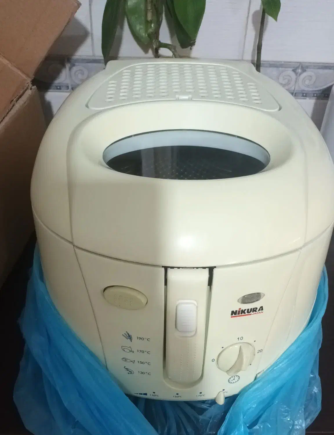 تعدادی وسایل منزل|لوستر و چراغ آویز|بجنورد, |دیوار