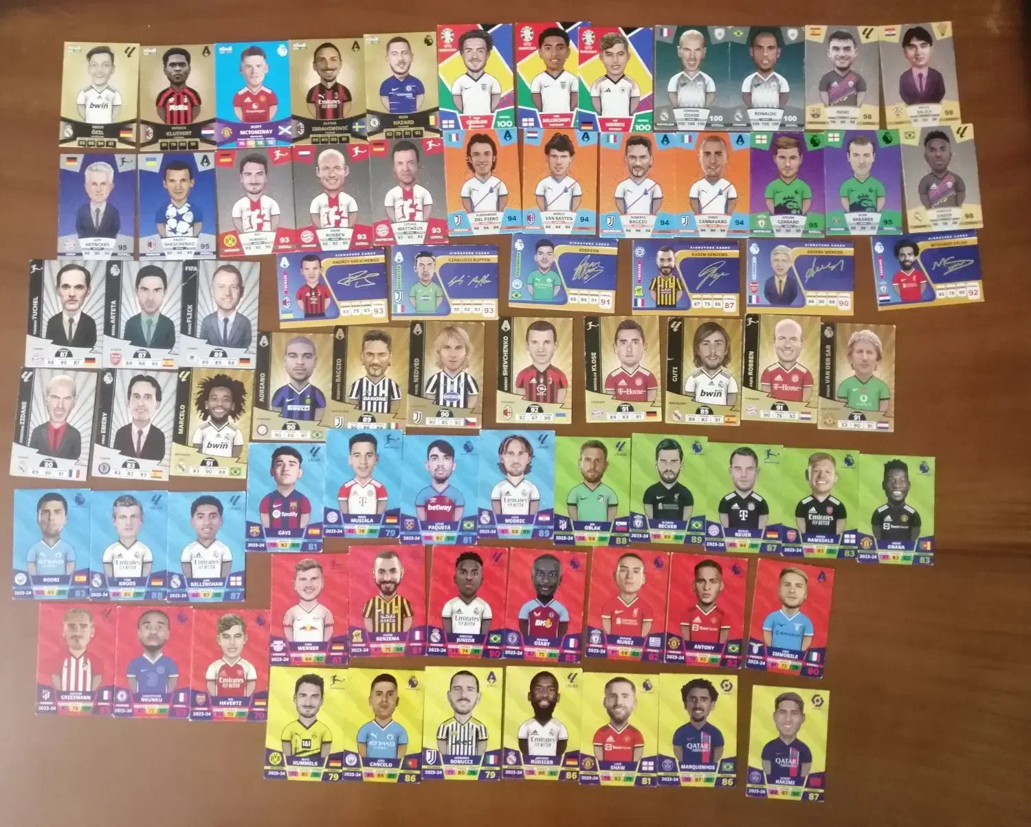 فروش 154کیمدی یا دونع دونه یا همشون رومیتونی بخرید|اسباببازی|خرمآباد, |دیوار