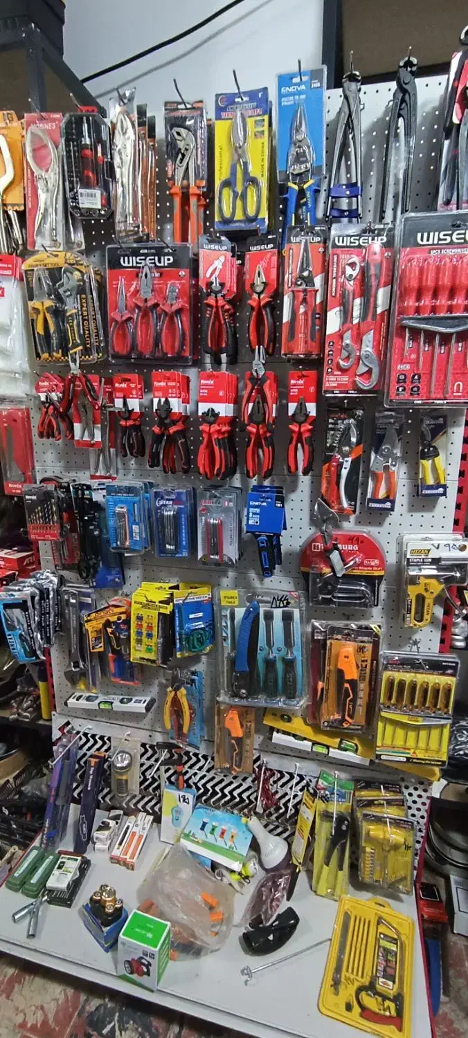 انبردست و سیم چین ابزاردرانی پور|ابزارآلات|بیرجند, |دیوار