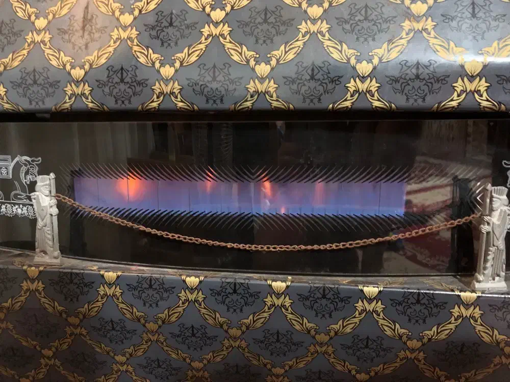 بخاری کاملاً سالم در سنگر|بخاری، هیتر، شومینه|رشت, کوی قدس|دیوار