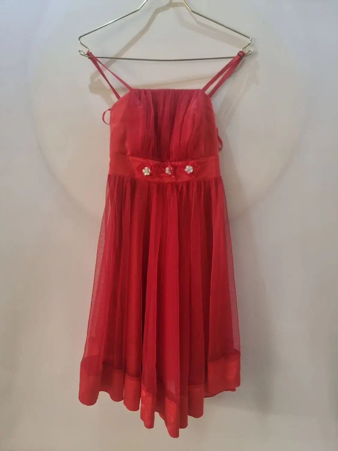 پیراهن مجلسی|لباس|رودهن, |دیوار