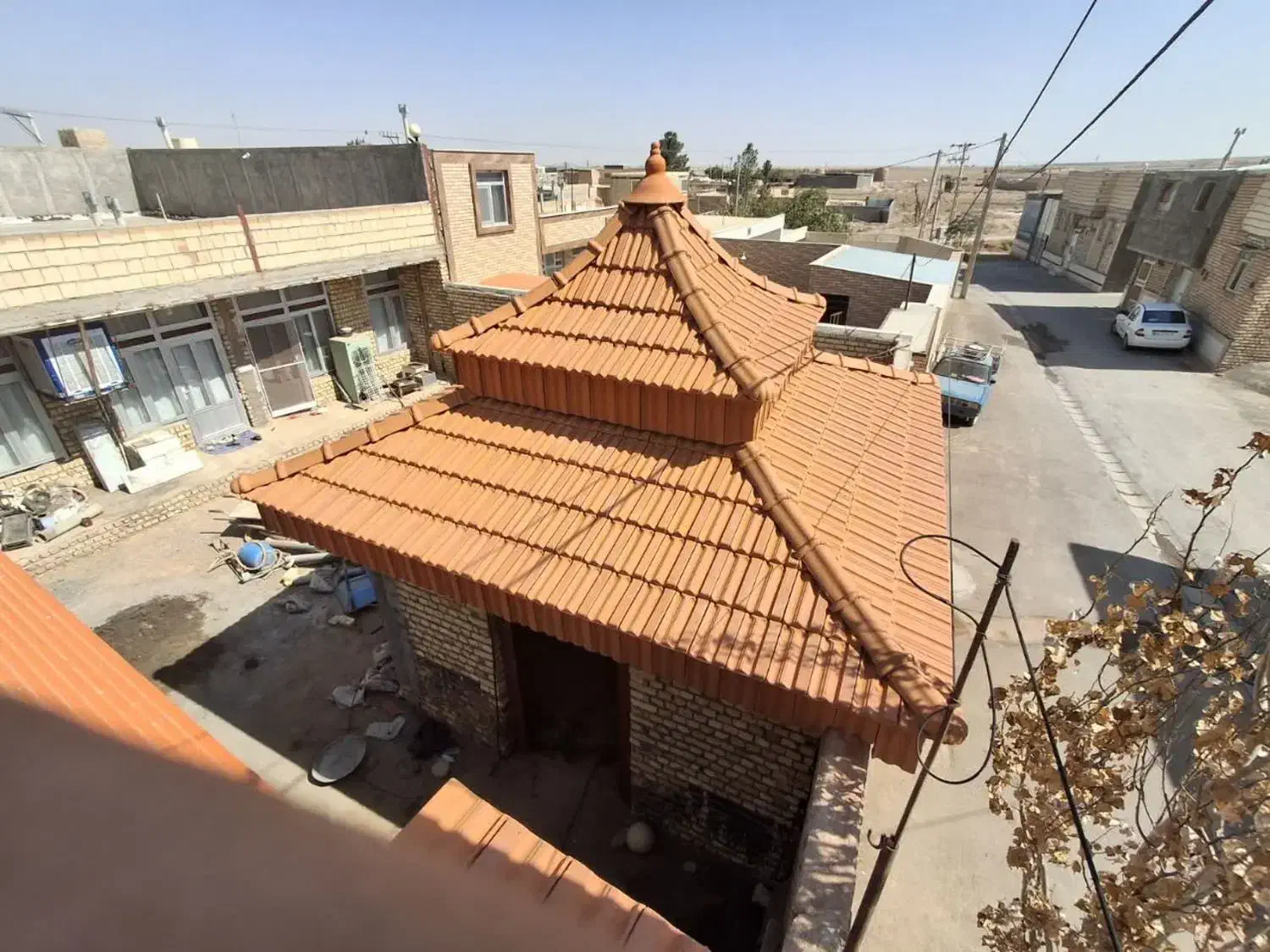 اجرای آلاچیق سوله وانواع سقف های شیب  دار|خدمات پیشه و مهارت|اصفهان, آبشار|دیوار