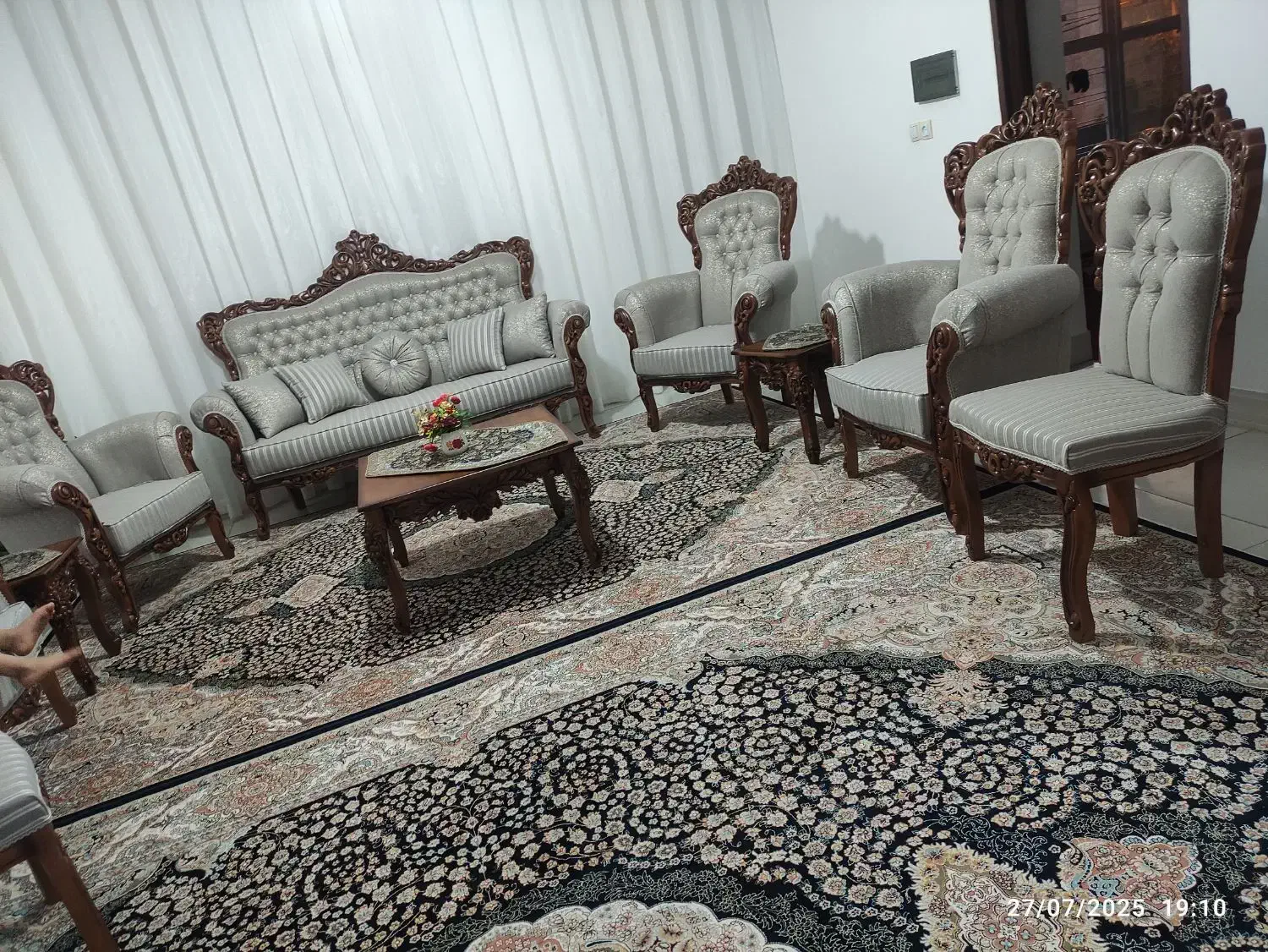 مبل سلطنتی|مبلمان خانگی و میز عسلی|شیراز, حجت آباد|دیوار