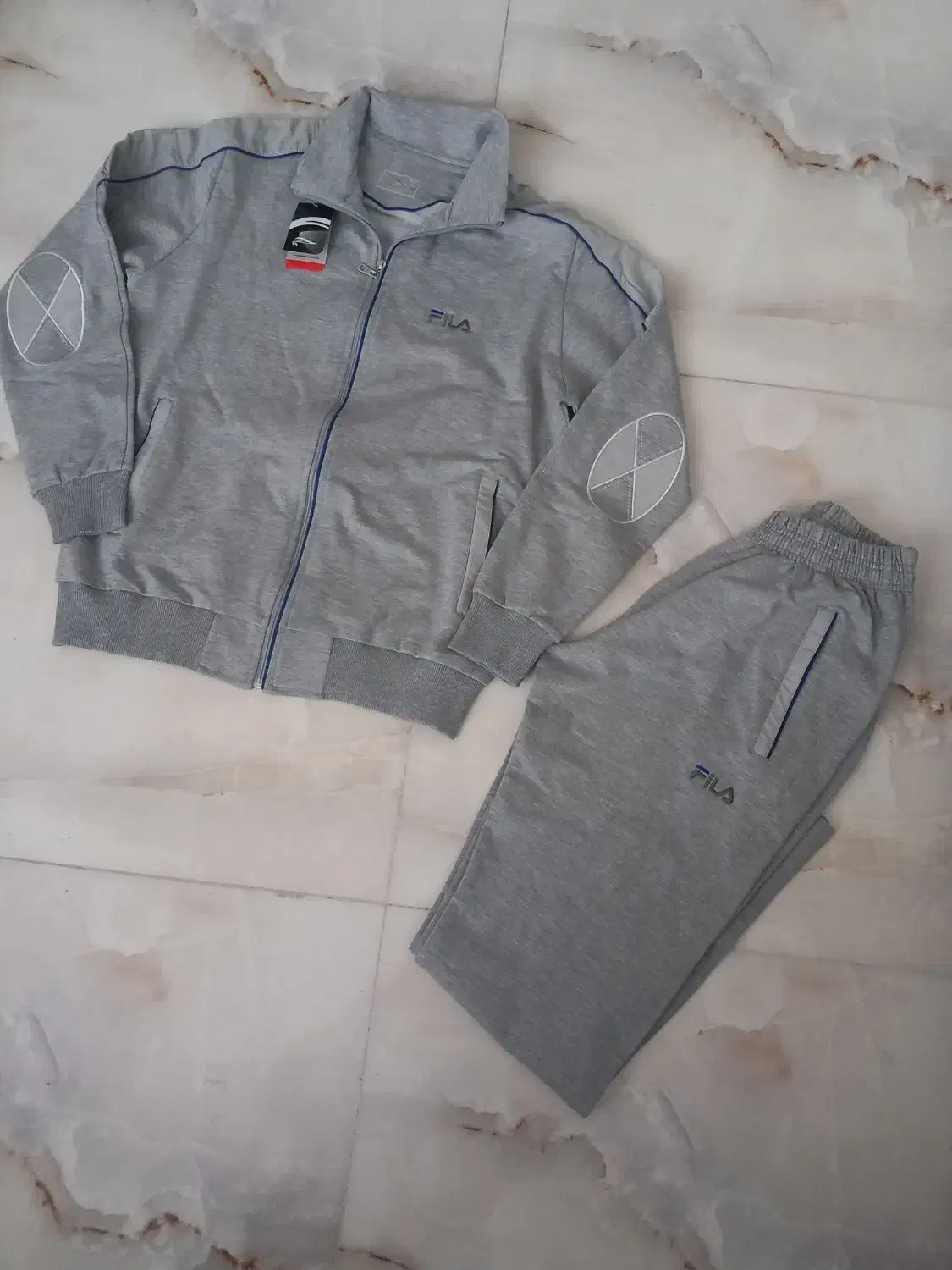 لباس ورزشی|لباس|کرج, حصار|دیوار