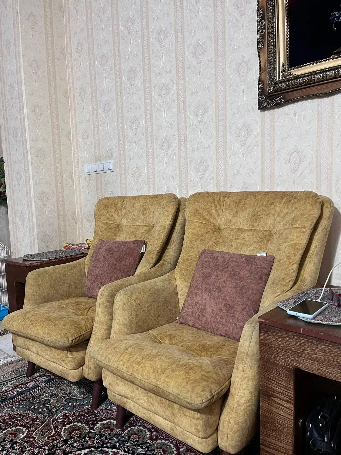 مبلمان ۵ نفره|مبلمان خانگی و میز عسلی|اسلامشهر, شهرک مفیدی|دیوار