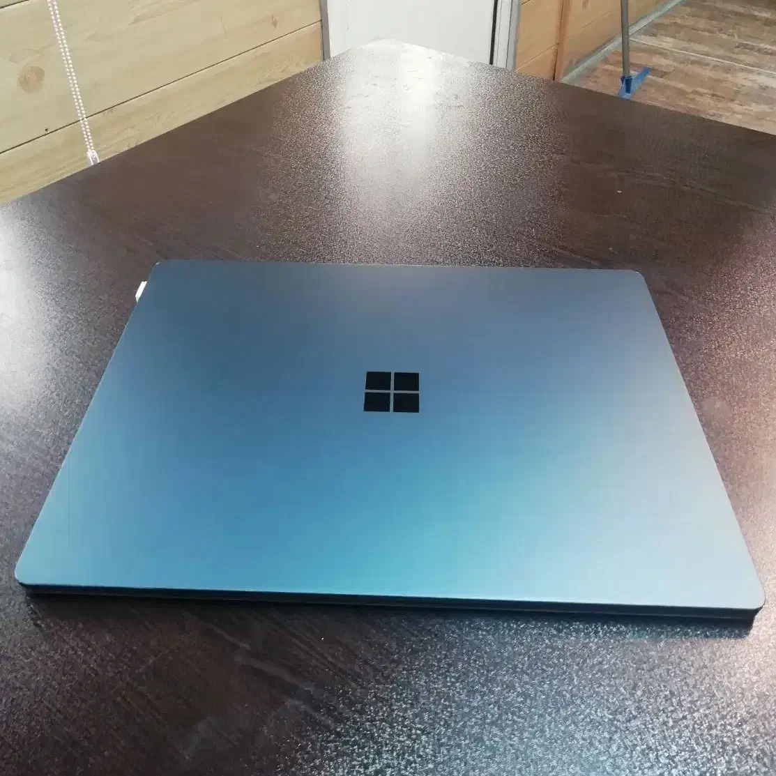 سرفیس لپتاپ 1 i5 رم 8 حافظه 256 صفحه تاچ 2k|رایانه همراه|تهران, ونک|دیوار