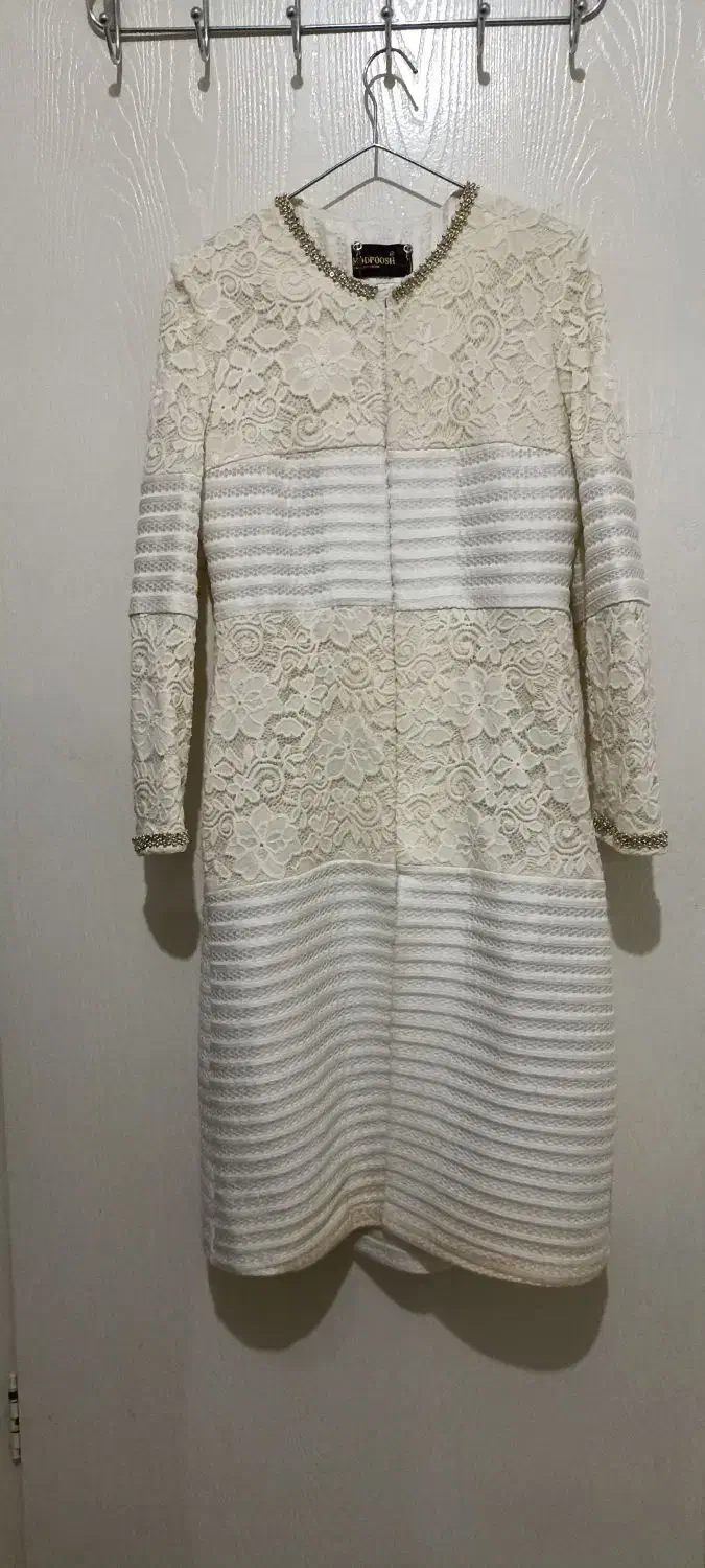 لباس|لباس|بهارستان, |دیوار