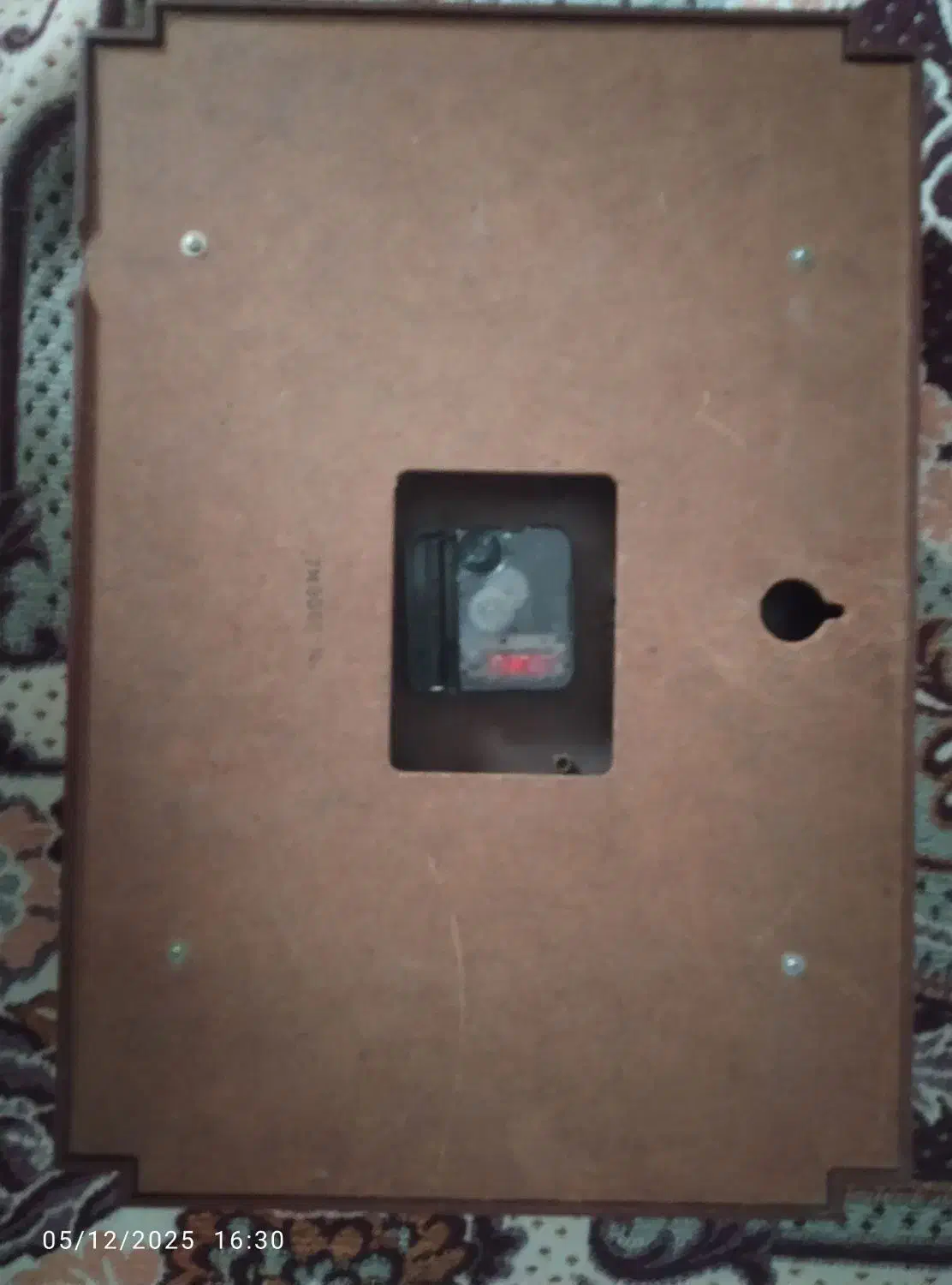 یک عدد ساعت دیواری عتیقه|ساعت دیواری و تزئینی|سهند, |دیوار