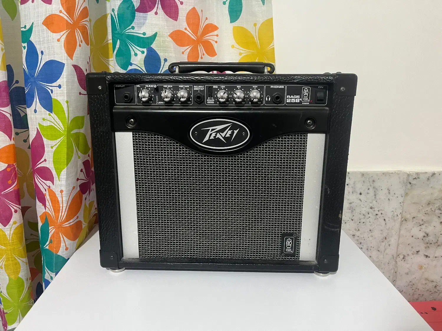 آمپیلی فایر|گیتار، بیس، امپلیفایر|هشتگرد, شهرک بعثت|دیوار