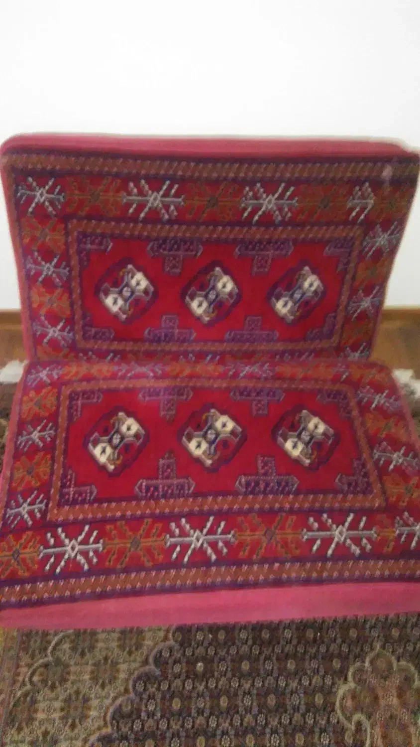 پشتی فرش دست بافت|پشتی|تبریز, |دیوار