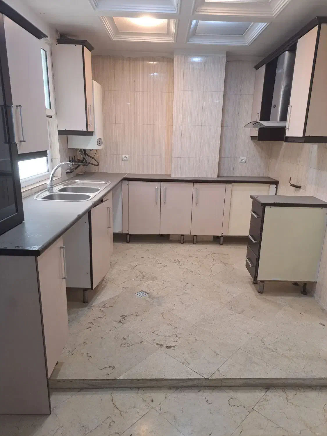 آپارتمان جنت آباد مرکزی بلواربعثت ۶۹ متر