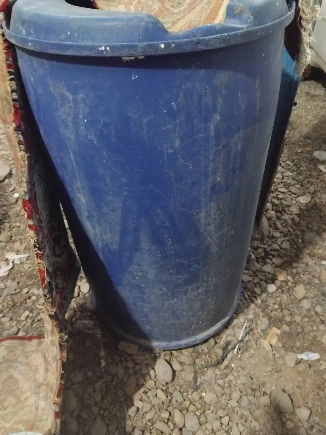 بشکه های ۲۲۰لیتری|ظروف نگهدارنده، پلاستیکی، یک‌بارمصرف|الشتر, |دیوار