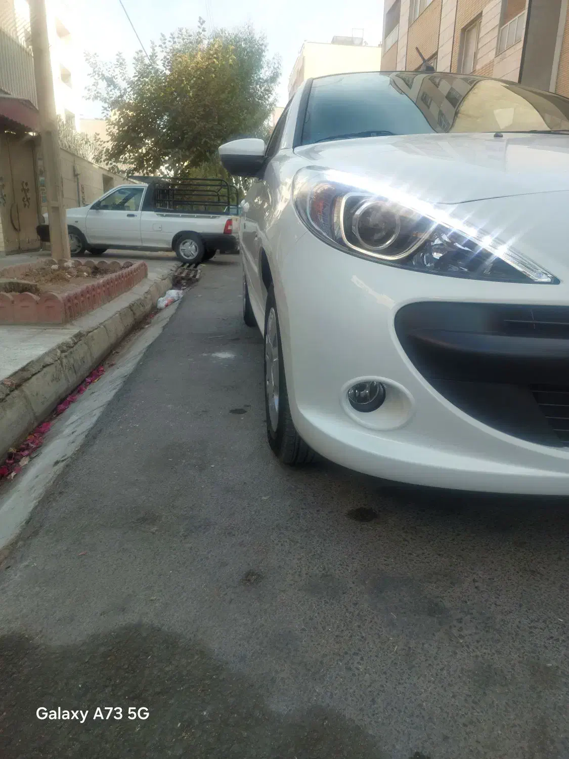 ۲۰۷|خودرو سواری و وانت|شیراز, سیاه سنگ|دیوار