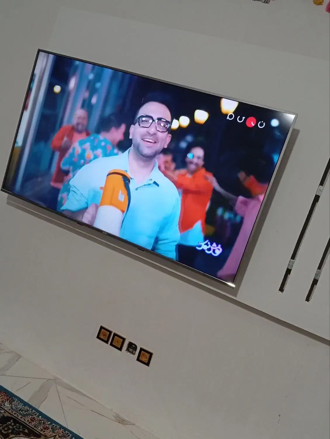 تلویزیون ال ای دی 65 اینچ هوشمند اندروید|تلویزیون و پروژکتور|خمینی‌شهر, |دیوار