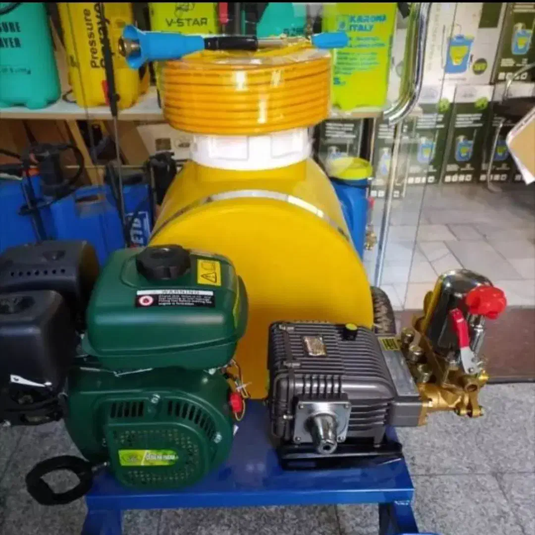 سمپاش فرغونی زنبه ای 150 لیتری بونیکو پلاس اصلی|ماشینآلات صنعتی|تهران, شهید رجایی|دیوار