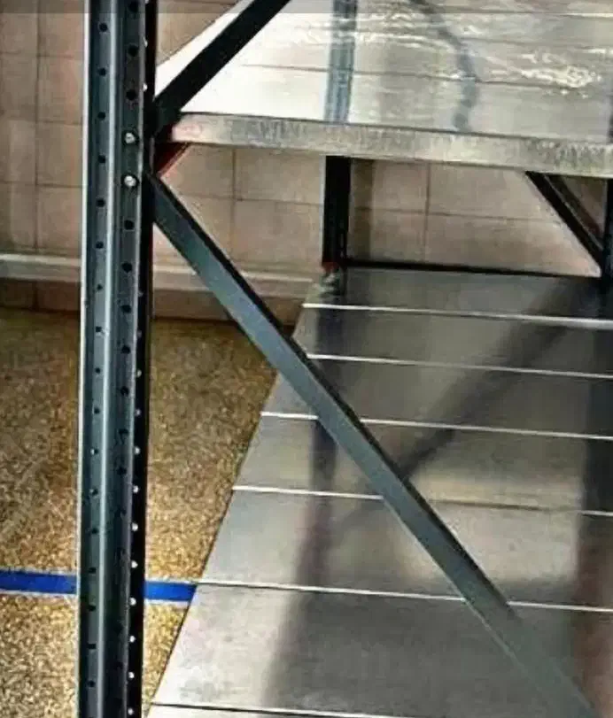 راک طوسی قفسه.       خریدارقفسه.           .بندی|فروشگاه و مغازه|تهران, تولید دارو|دیوار