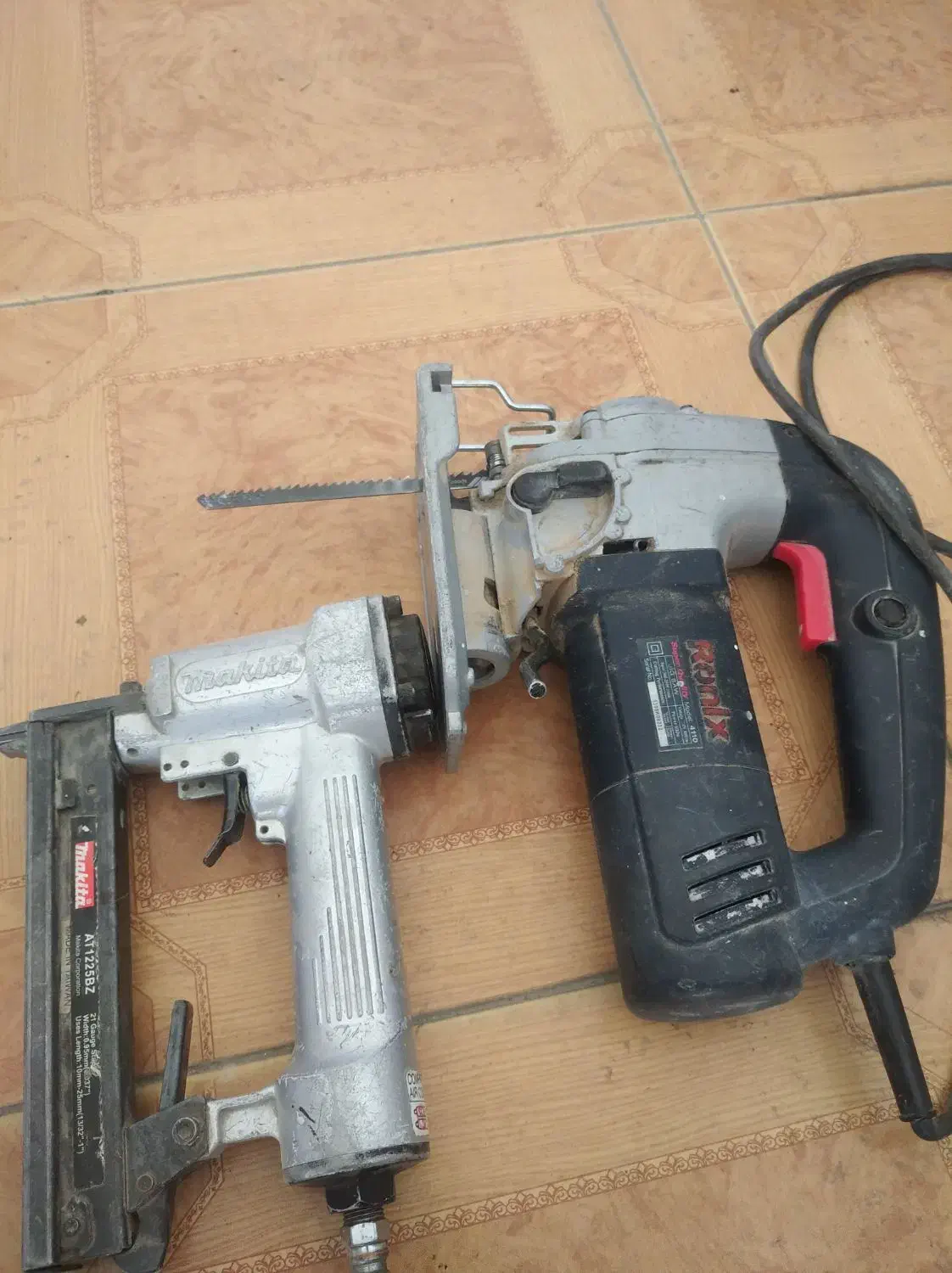 فروش عمود بر رونیکس و منکنه بادی ماکیتا|ابزارآلات|سمیرم, |دیوار