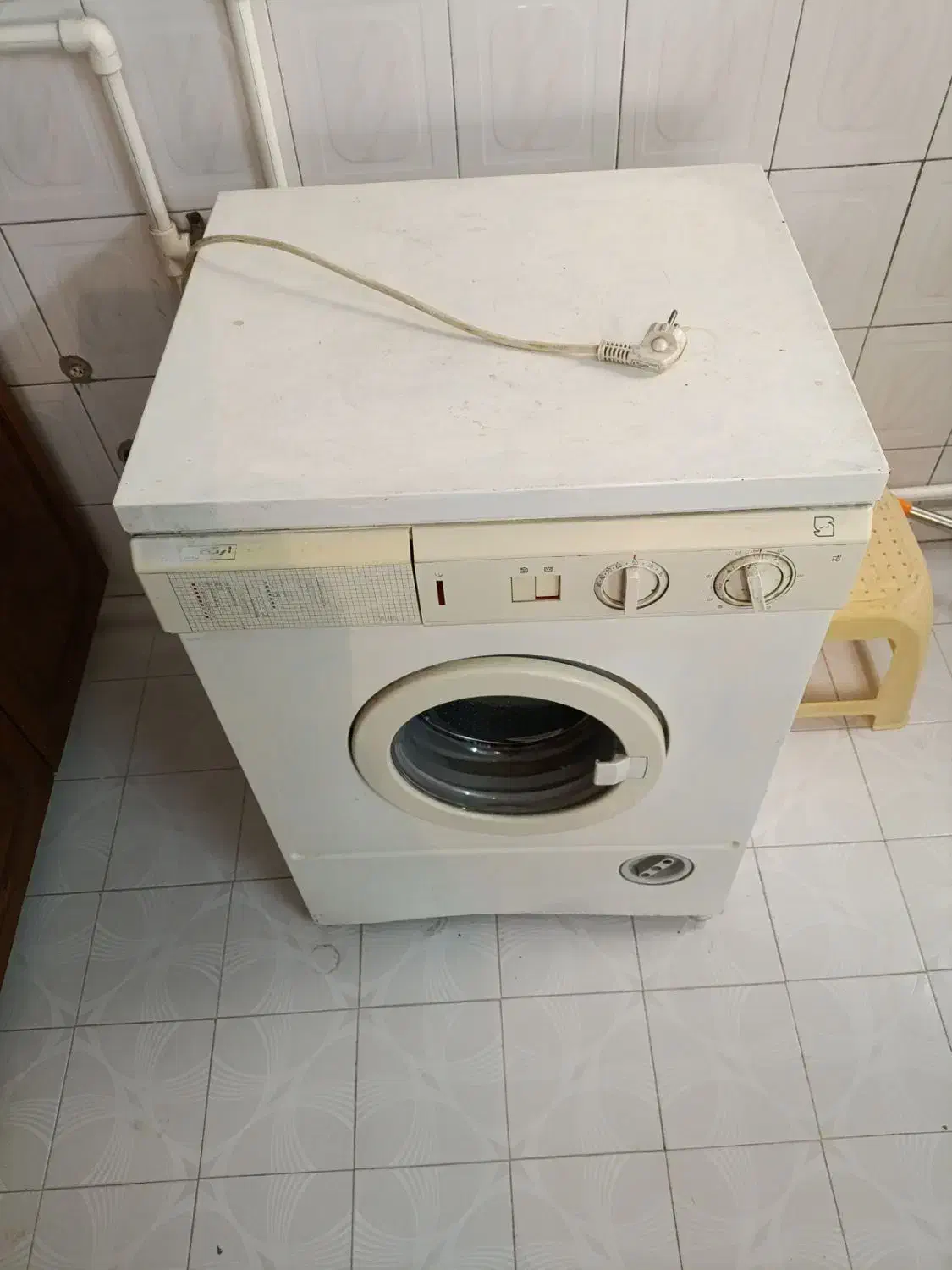 ماشین لباسشویی ارج|ماشین لباسشویی و خشک‌کن لباس|اصفهان, شهرک میلاد|دیوار