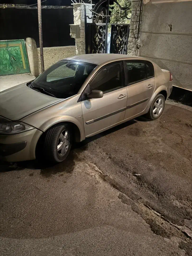 مگان ۲۰۰۰|خودرو کلاسیک|کرج, شهرک جهان آرا|دیوار