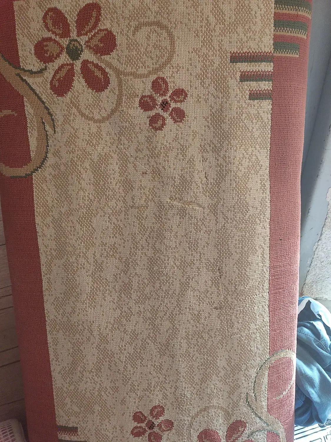 پشتی کرم رنگ|پشتی|الوند, |دیوار