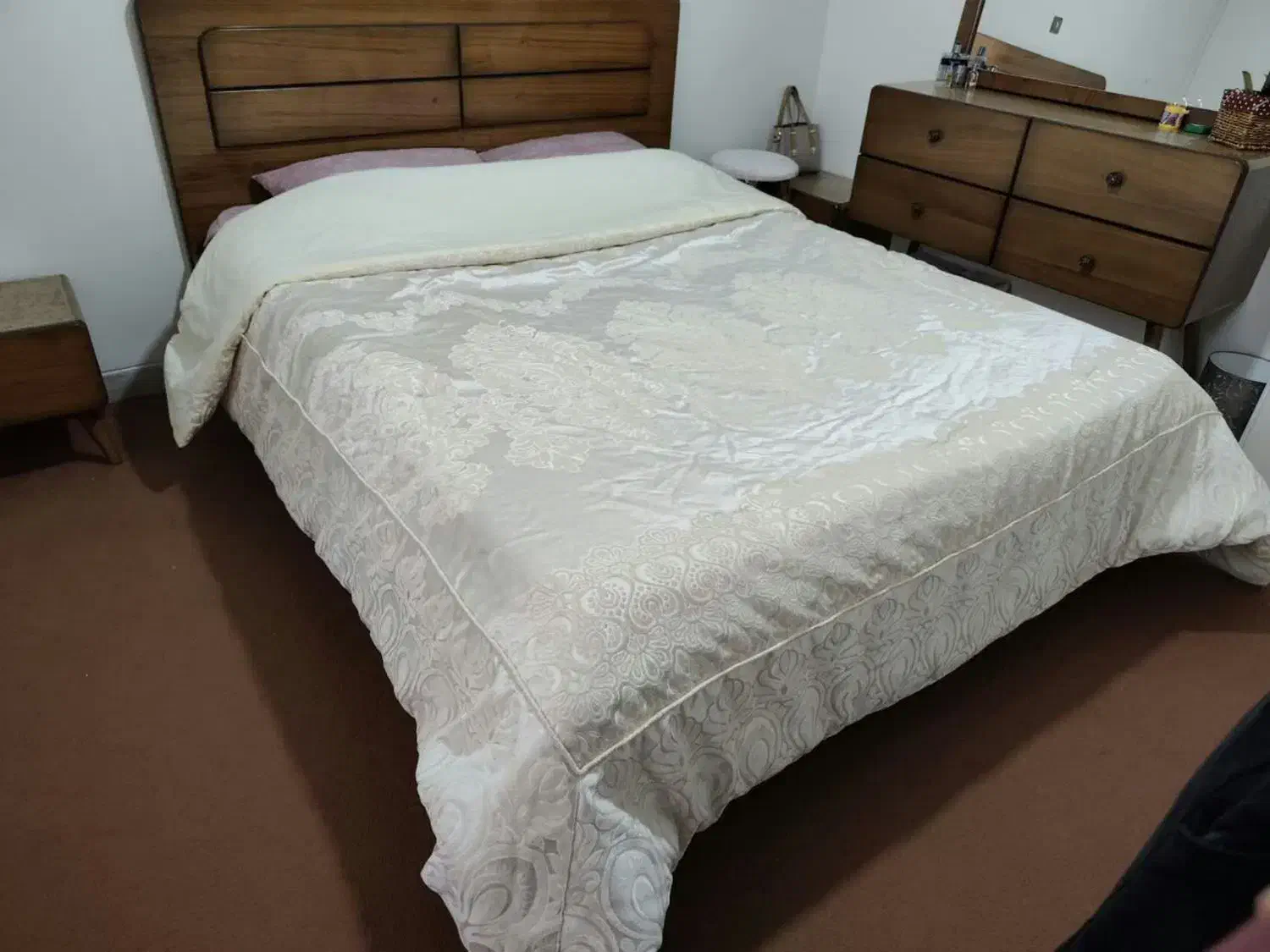 روتختی ودوعدعدروبالشتی نو|سرویس روتختی|همدان, |دیوار