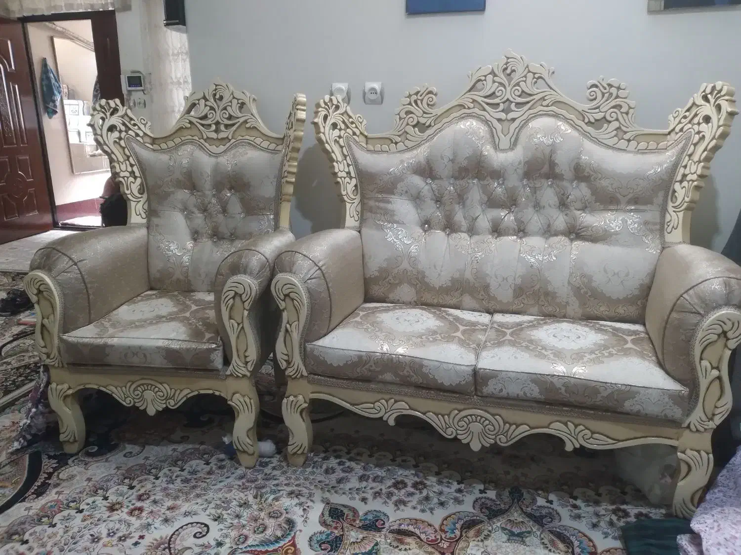 مبل سلطنتی درحد نو تمیز|مبلمان خانگی و میز عسلی|لنگرود, |دیوار