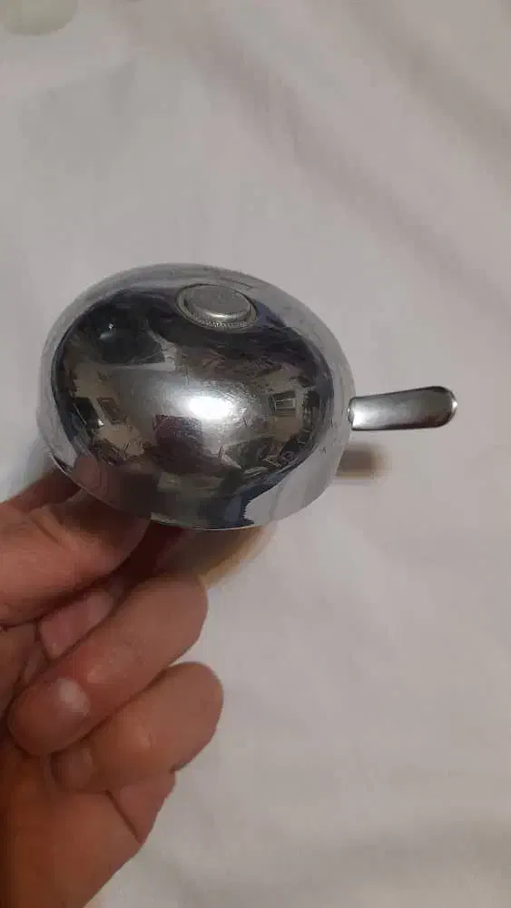 زنگ قدیمی دوچرخه ی ۲۸|کلکسیون اشیاء عتیقه|تبریز, |دیوار