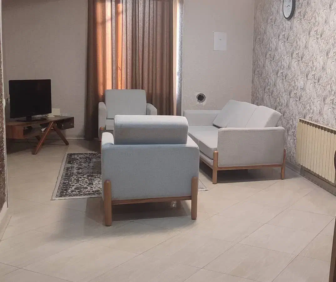 هتل، هتل آپارتمان، سوییت، منزل مبله|اجارهٔ کوتاهمدت آپارتمان و سوئیت|شیراز, سینما سعدی|دیوار