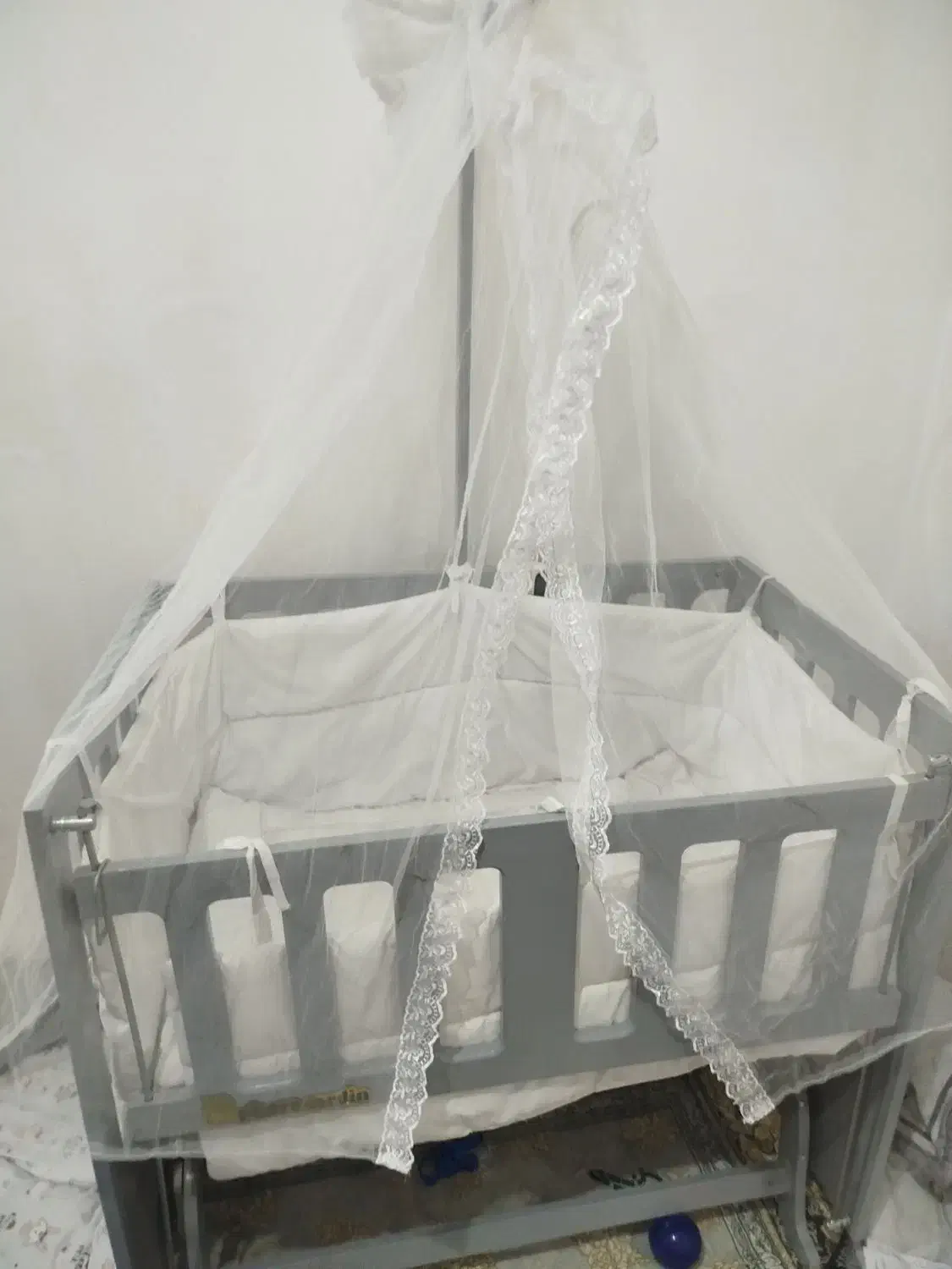 تخت خواب کنار مادر کودک|تخت و صندلی بچه|کرمانشاه, |دیوار