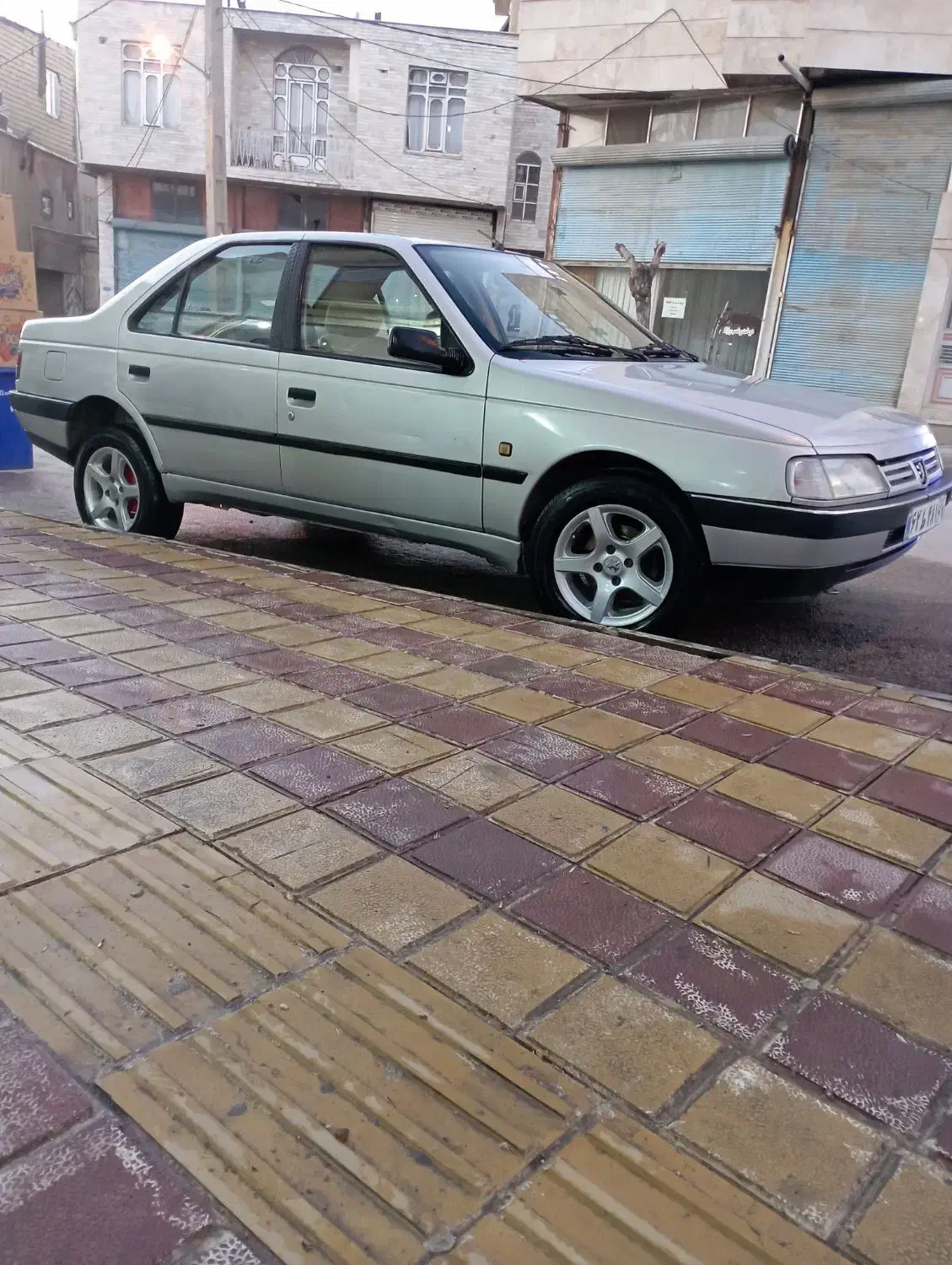 پژو ۴۰۵ دو گانه کارخانه|خودرو سواری و وانت|دیواندره, |دیوار