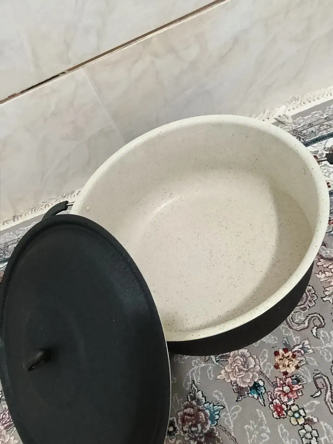 قابلمه سایز ۴۶|ظروف پخت‌وپز|اشتهارد, |دیوار